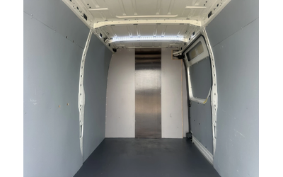 Renault Master - автомобили, коли, обяви за нови и употребявани 9