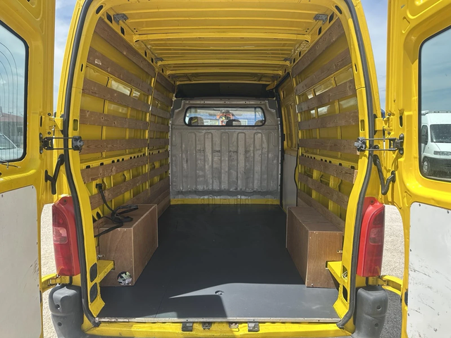 Renault Master - автомобили, коли, обяви за нови и употребявани 7