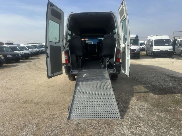 Renault Master - автомобили, коли, обяви за нови и употребявани 7