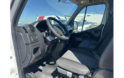 Renault Master - автомобили, коли, обяви за нови и употребявани 12