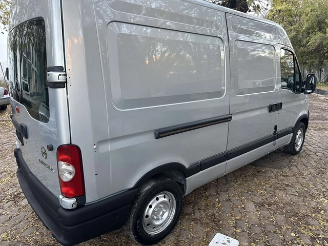 Renault Master 2, 5 dci - автомобили, коли, обяви за нови и употребявани 4