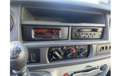 Renault Master 2.5dci - автомобили, коли, обяви за нови и употребявани 9