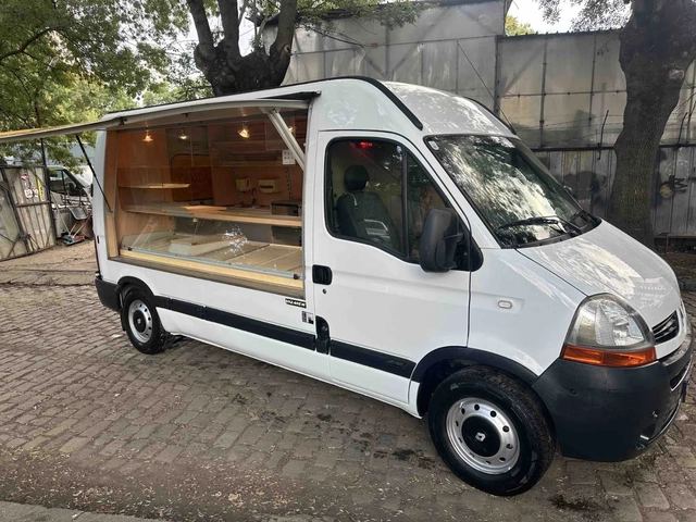 Renault Master TD - автомобили, коли, обяви за нови и употребявани 9