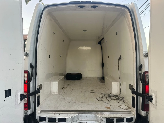 Renault Master 2, 300DCI EURO5 - автомобили, коли, обяви за нови и употребявани 9