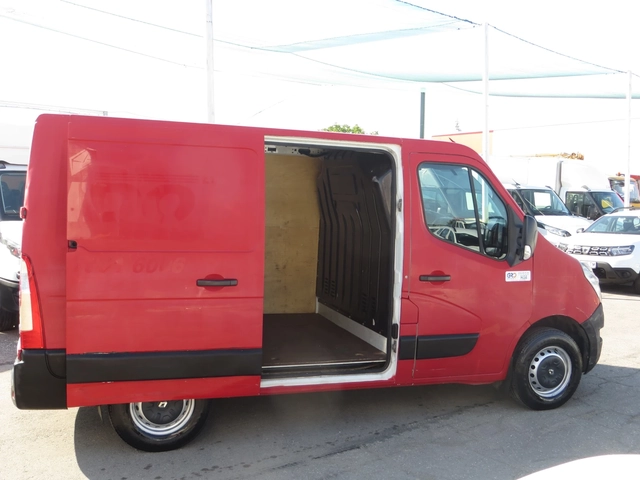 Renault Master 2, 3 DCI - автомобили, коли, обяви за нови и употребявани 12