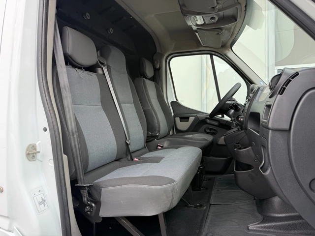 Renault Master 2.3 DCI - автомобили, коли, обяви за нови и употребявани 11
