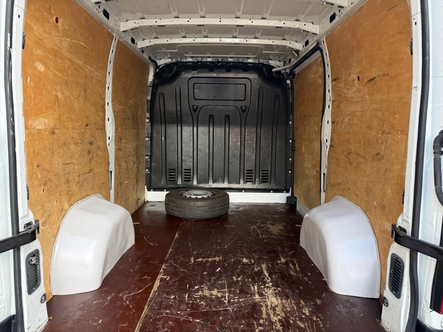 Renault Master 2.3 DCI - автомобили, коли, обяви за нови и употребявани 14