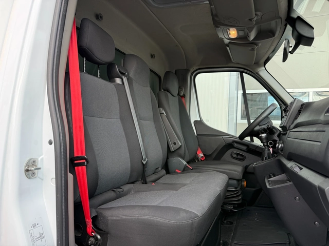Renault Master 2.3 - автомобили, коли, обяви за нови и употребявани 9