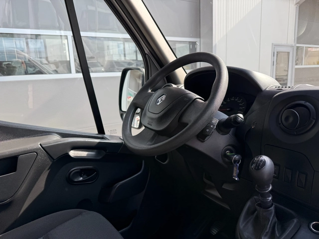 Renault Master 2.3 - автомобили, коли, обяви за нови и употребявани 8