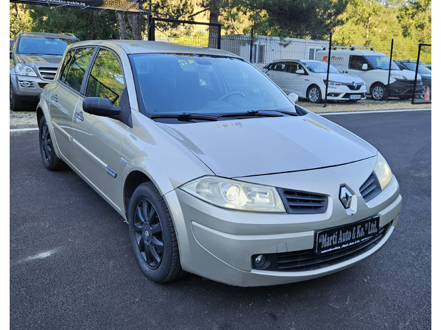 Renault Megane 1.5 DCI - автомобили, коли, обяви за нови и употребявани 1