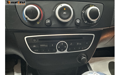 Renault Megane 1.5d 90 к.с. - автомобили, коли, обяви за нови и употребявани 25