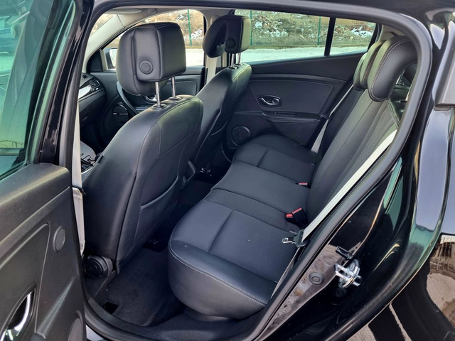 Renault Megane 1.5DCI 110ks.Facelift Panorama, Navi! - автомобили, коли, обяви за нови и употребявани 16