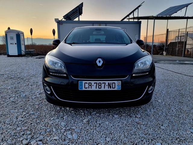 Renault Megane 1.5DCI 110ks.Facelift Panorama, Navi! - автомобили, коли, обяви за нови и употребявани 2