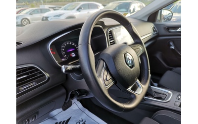 Renault Megane 1.5dCi A E6D - автомобили, коли, обяви за нови и употребявани 12