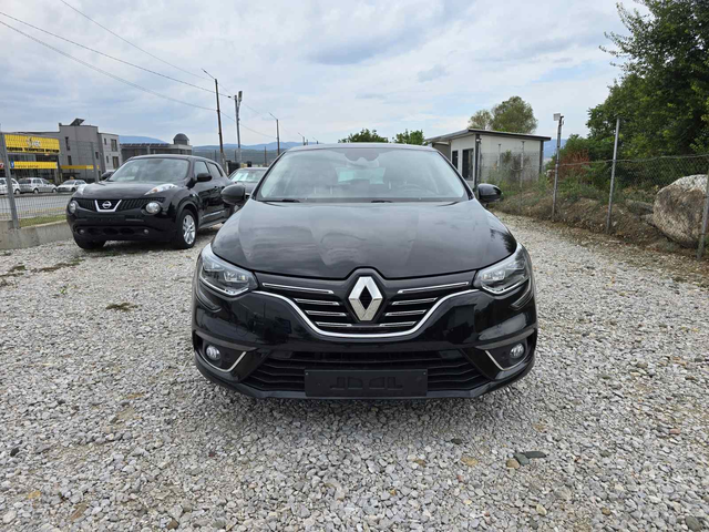Renault Megane 1.5DCI BOSE - автомобили, коли, обяви за нови и употребявани 1