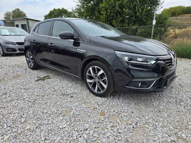 Renault Megane 1.5DCI BOSE - автомобили, коли, обяви за нови и употребявани 7