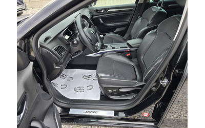 Renault Megane 1.5DCI BOSE - автомобили, коли, обяви за нови и употребявани 9