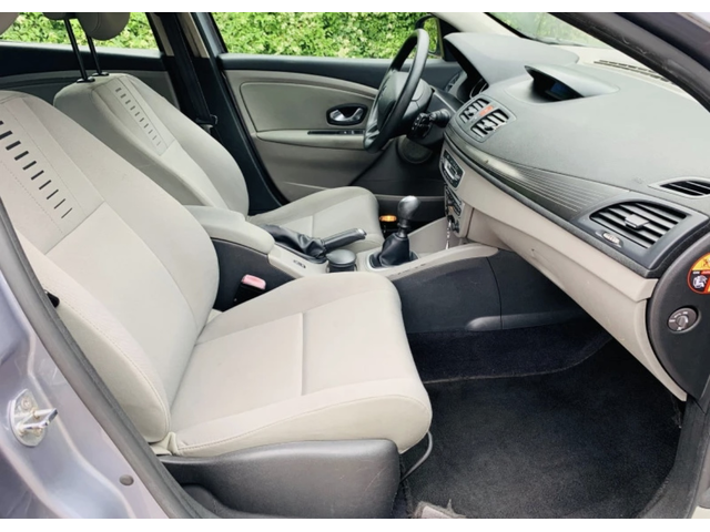Renault Megane 1.6 i - автомобили, коли, обяви за нови и употребявани 12