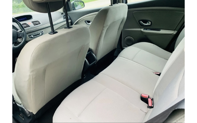 Renault Megane 1.6 i - автомобили, коли, обяви за нови и употребявани 13