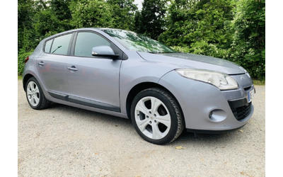 renault-megane-1-6-i - 3