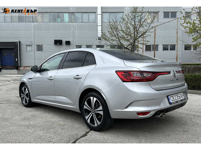 Renault Megane 1.6i 114к.с./От БГ/Реални км/ГАРАНЦИЯ ОТ КЕНТАВЪР - автомобили, коли, обяви за нови и употребявани 2