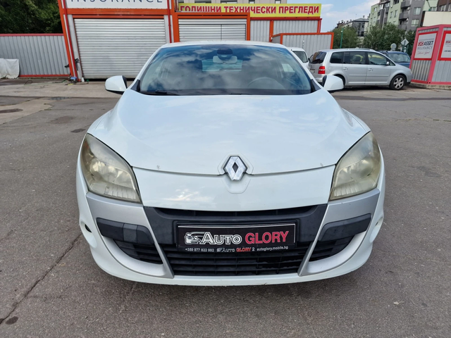 Renault Megane 1.5 DISEL - автомобили, коли, обяви за нови и употребявани 0
