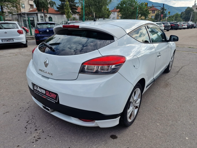 Renault Megane 1.5 DISEL - автомобили, коли, обяви за нови и употребявани 3