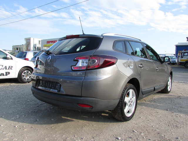 Renault Megane 1.5DCI EURO5A - автомобили, коли, обяви за нови и употребявани 4