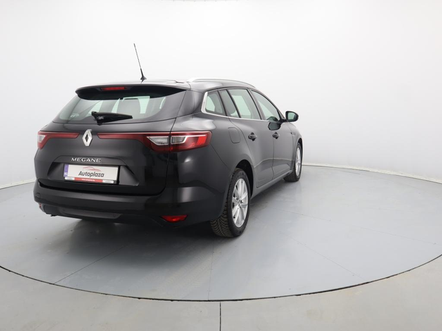 Renault Megane - автомобили, коли, обяви за нови и употребявани 17