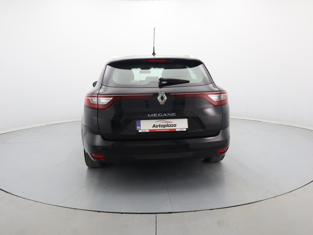 Renault Megane - автомобили, коли, обяви за нови и употребявани 20