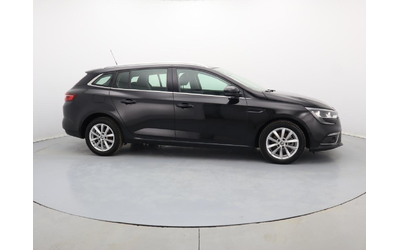 Renault Megane - автомобили, коли, обяви за нови и употребявани 8