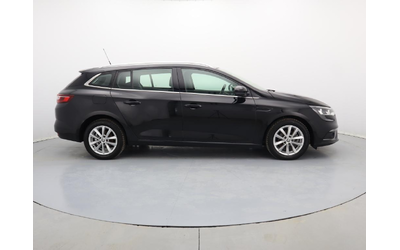 Renault Megane - автомобили, коли, обяви за нови и употребявани 9