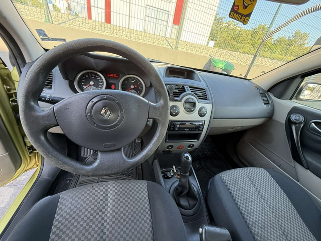 Renault Megane, 2005 г., 237 км, 112 к.с. - автомобили, коли, обяви за нови и употребявани 7