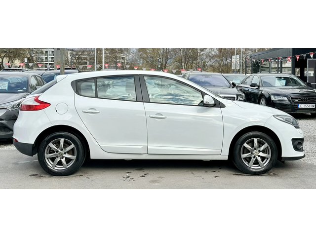 Renault Megane 1.2TCE 116HP E5 - автомобили, коли, обяви за нови и употребявани 3