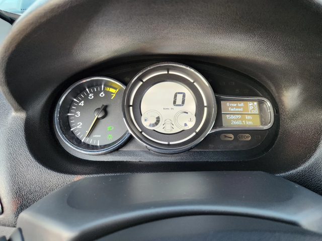 Renault Megane 1.2tce-130к.с EURO 6-АВТОМАТИК-НАВИГАЦИЯ-ШВЕЙЦАРИЯ - автомобили, коли, обяви за нови и употребявани 9