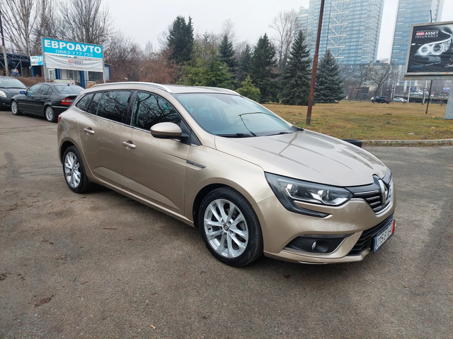 Renault Megane 1, 5dci 110ps NAVI - автомобили, коли, обяви за нови и употребявани 0