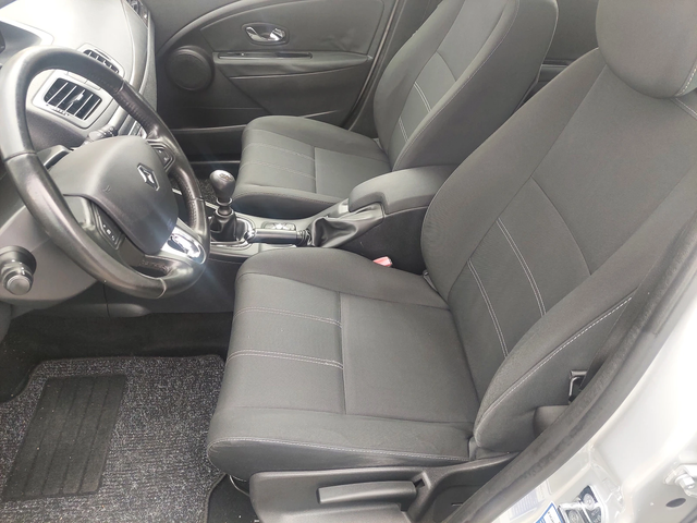 Renault Megane 1, 5dci 110ps NAVI - автомобили, коли, обяви за нови и употребявани 7