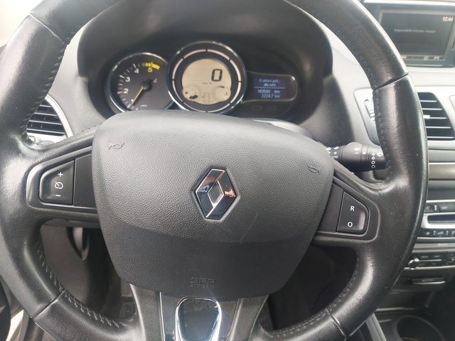 Renault Megane 1, 5dci 110ps NAVI - автомобили, коли, обяви за нови и употребявани 9