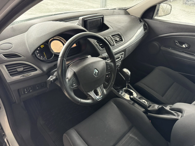 Renault Megane 1.5* 110ps* НАВИ* ПАРКТРОНИК - автомобили, коли, обяви за нови и употребявани 8