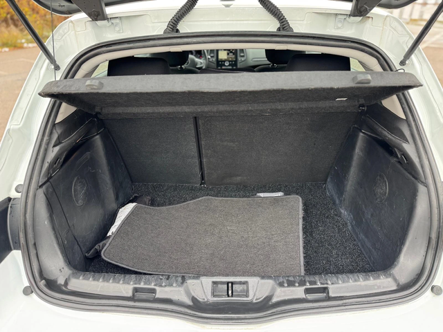 Renault Megane 1.5dCI-96-6ск-NAVI-FACELIFT - автомобили, коли, обяви за нови и употребявани 11