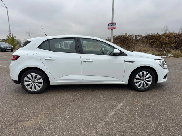 Renault Megane 1.5dCI-96-6ск-NAVI-FACELIFT - автомобили, коли, обяви за нови и употребявани 3
