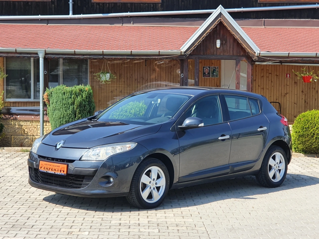 Renault Megane 1.5dci 110к.с. - автомобили, коли, обяви за нови и употребявани 0