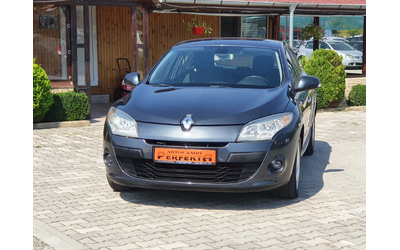 renault-megane - 2