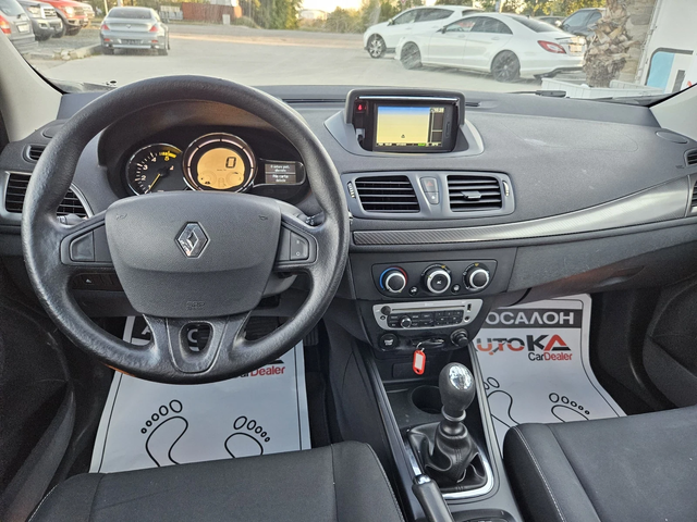 Renault Megane 1.5DCI-110kc= 6СКОРОСТИ= НАВИ - автомобили, коли, обяви за нови и употребявани 10