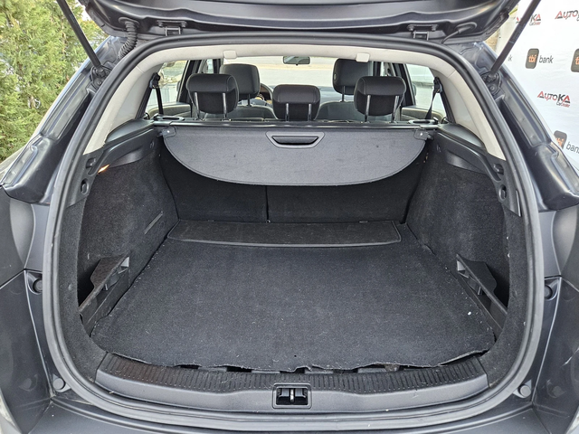 Renault Megane 1.5DCI-110kc= 6СКОРОСТИ= НАВИ - автомобили, коли, обяви за нови и употребявани 9