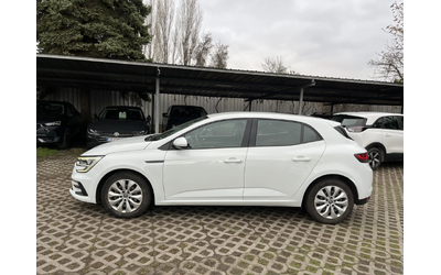 Renault Megane 1.5 dCi 115 к.с 6M/T - автомобили, коли, обяви за нови и употребявани 6