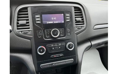 Renault Megane 1.5 dCi 115 к.с 6M/T - автомобили, коли, обяви за нови и употребявани 10