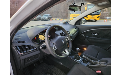 Renault Megane 1.5 Dci FACELIFT/6skorosti - автомобили, коли, обяви за нови и употребявани 8