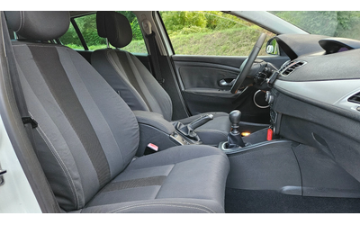 Renault Megane 1.5 Dci FACELIFT/6skorosti - автомобили, коли, обяви за нови и употребявани 13