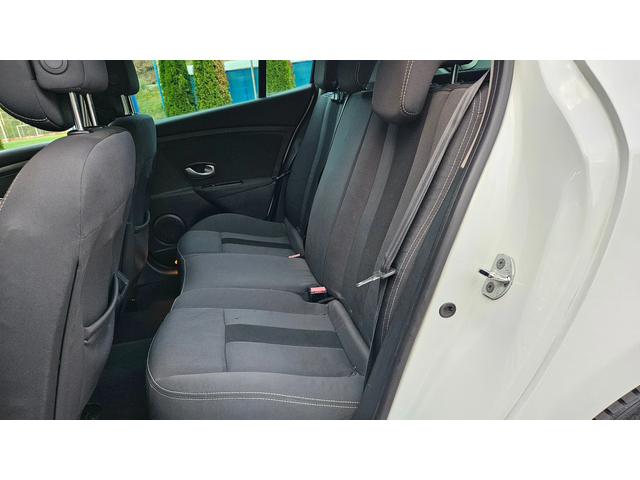 Renault Megane 1.5 Dci FACELIFT/6skorosti - автомобили, коли, обяви за нови и употребявани 14